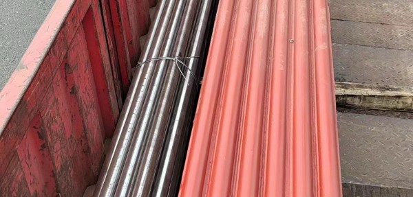 規(guī)格：ф76×6，長度600mm，材質(zhì)：SA-213TP347HFG/SA-213T91,兩種材質(zhì)各300mm